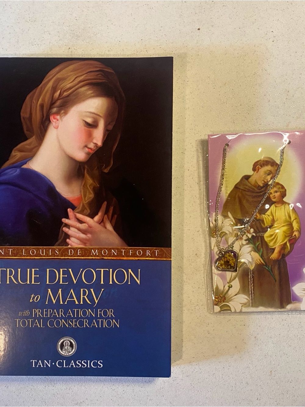 True Devotion to Mary by Saint Louis De Montfort & St Anthony Necklace